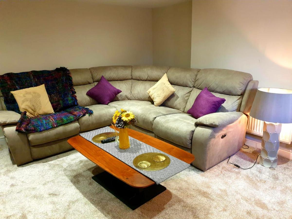 Elegant 2 Bed Apartment In แมนเชสเตอร์ ภายนอก รูปภาพ